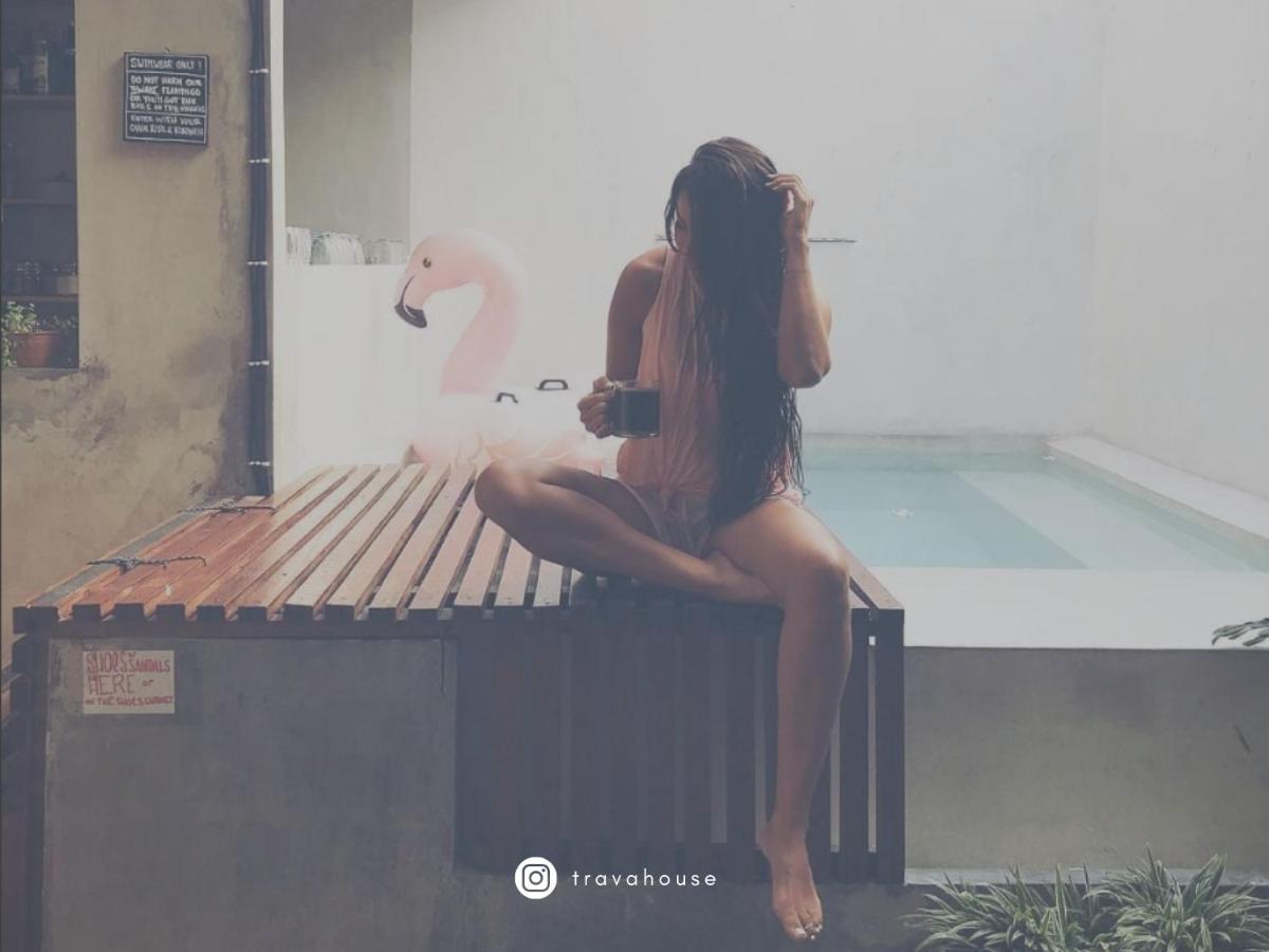Trava House Villa Jogja ジョグジャカルタ エクステリア 写真