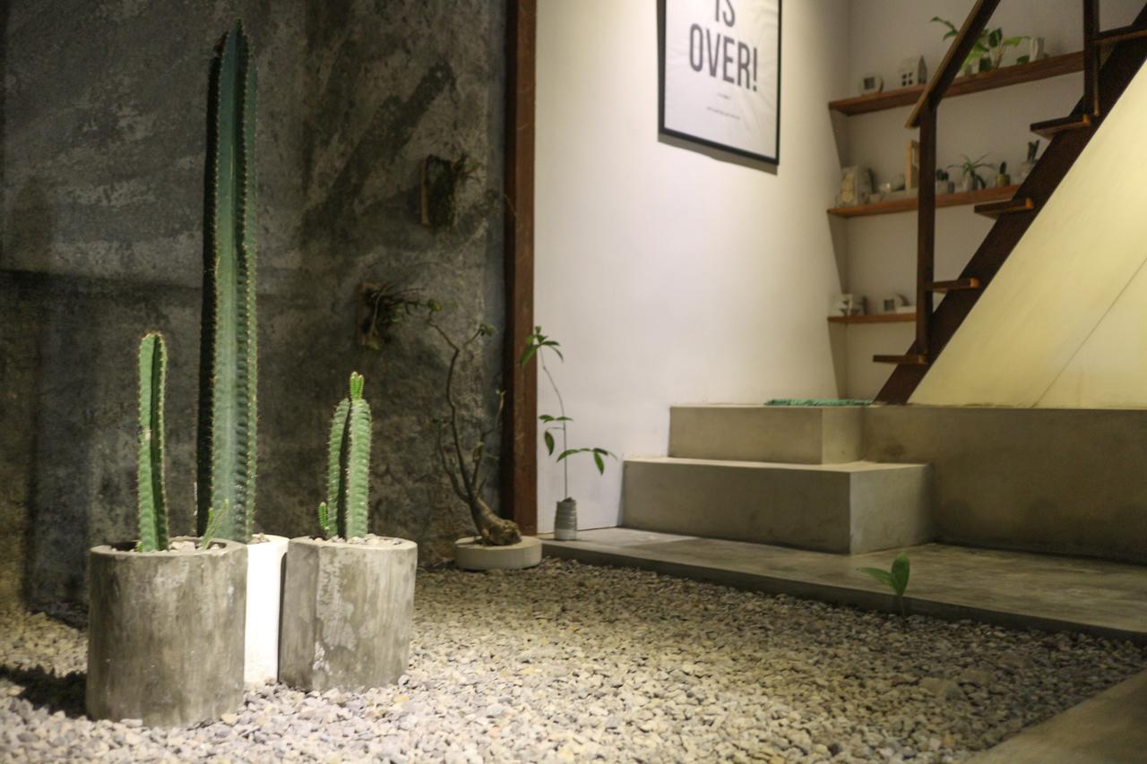 Trava House Villa Jogja ジョグジャカルタ エクステリア 写真