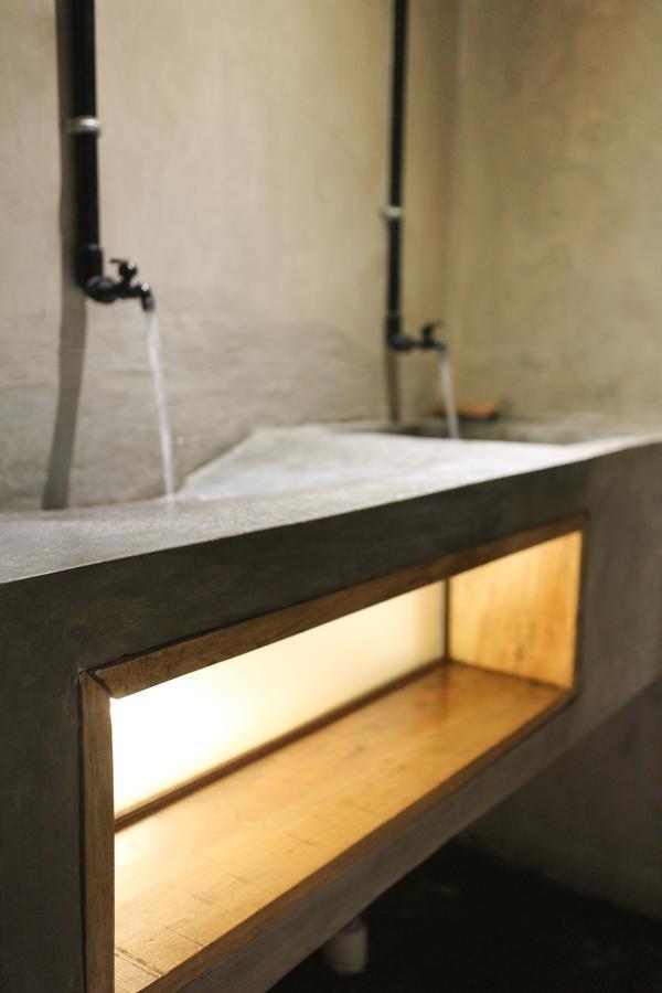 Trava House Villa Jogja ジョグジャカルタ エクステリア 写真