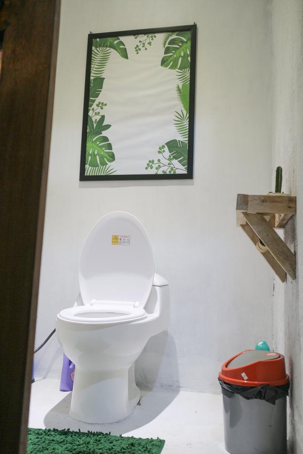 Trava House Villa Jogja ジョグジャカルタ エクステリア 写真