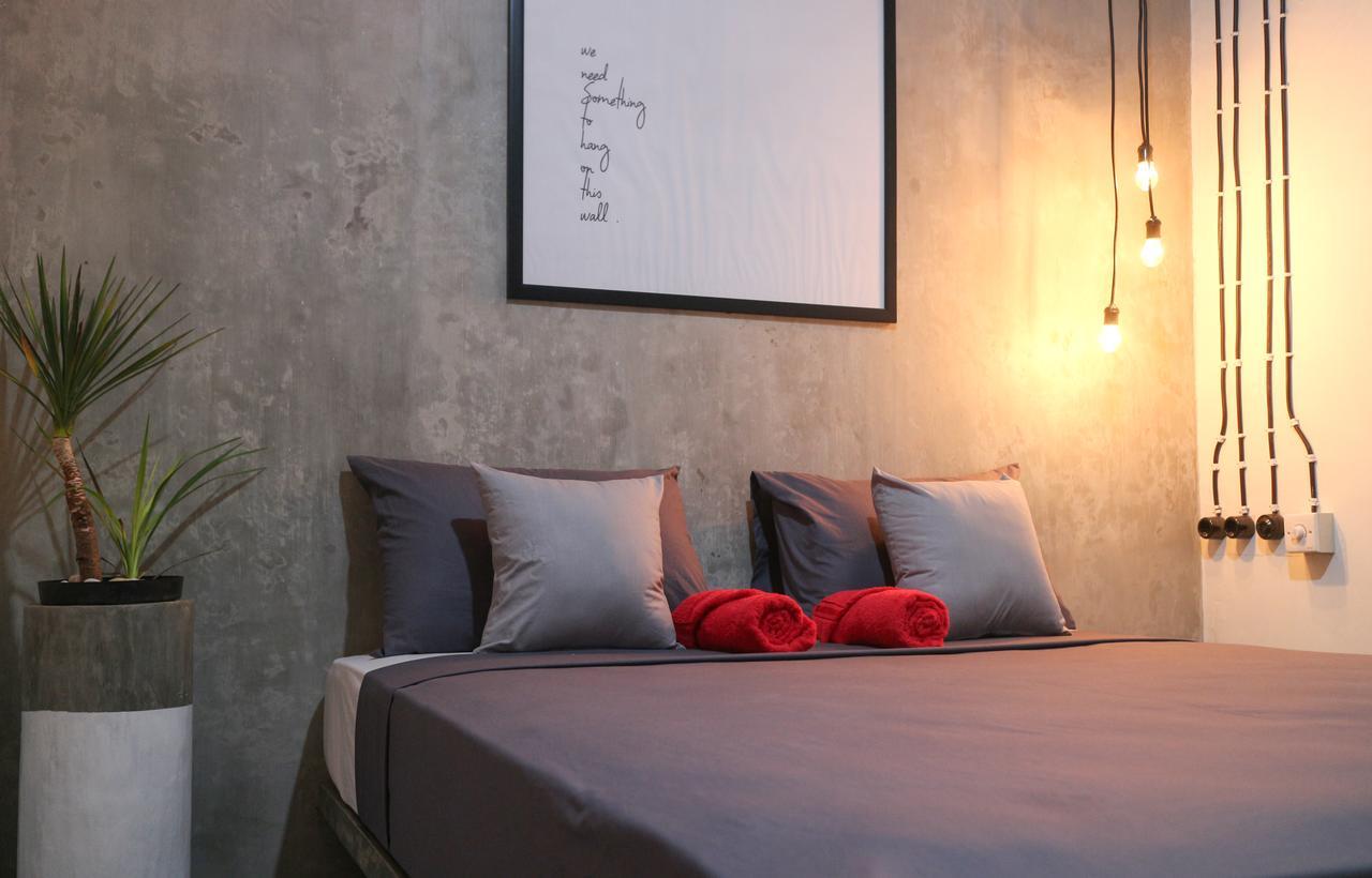 Trava House Villa Jogja ジョグジャカルタ エクステリア 写真